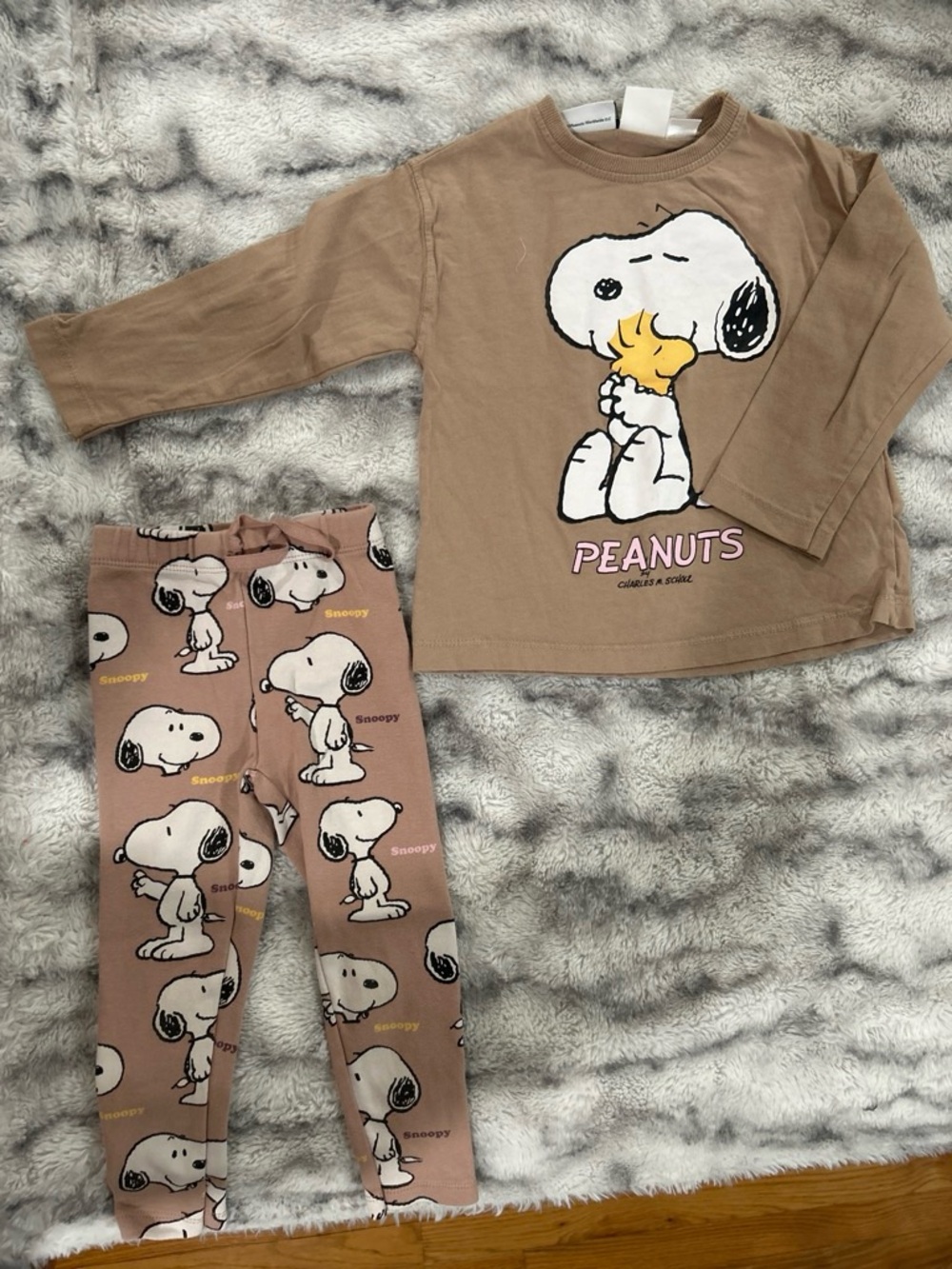Zara Kids Snoopy Brown Set - Brown, White, Yellow, Pink
